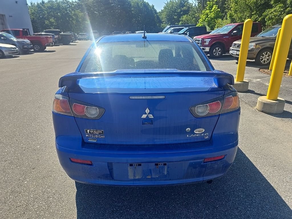 Used 2017 Octane Blue Pearl Mitsubishi SE image 4