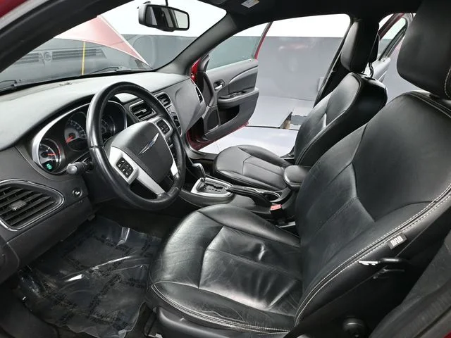 2012 Chrysler 200 Limited - Photo 20