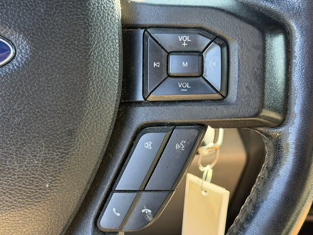 Used 2018 Silver Ford XLT image 32