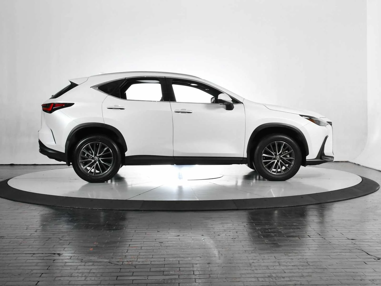 Certified Used 2023 EMINENT WHITE PEARL Lexus Premium image 8