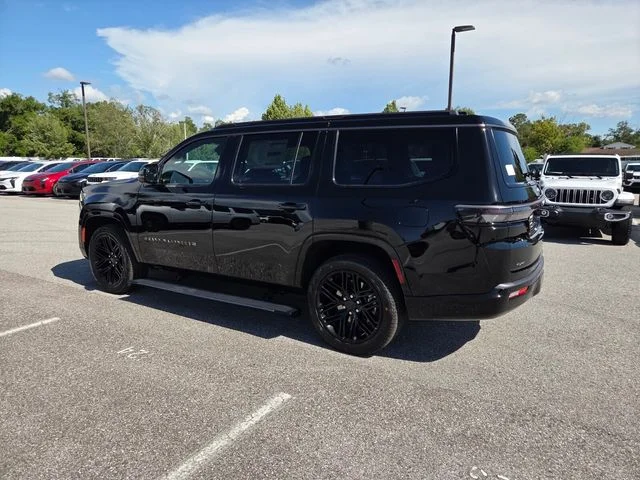 New 2026 High Gloss Black Exterior Paint Jeep Limited Reserve image 11