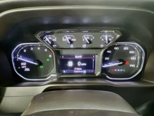Used 2021 White GMC SLT image 14