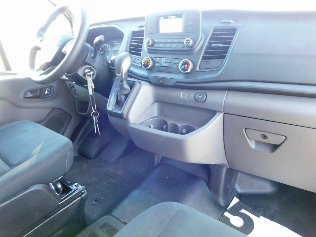 Used 2024 White Ford Base image 28