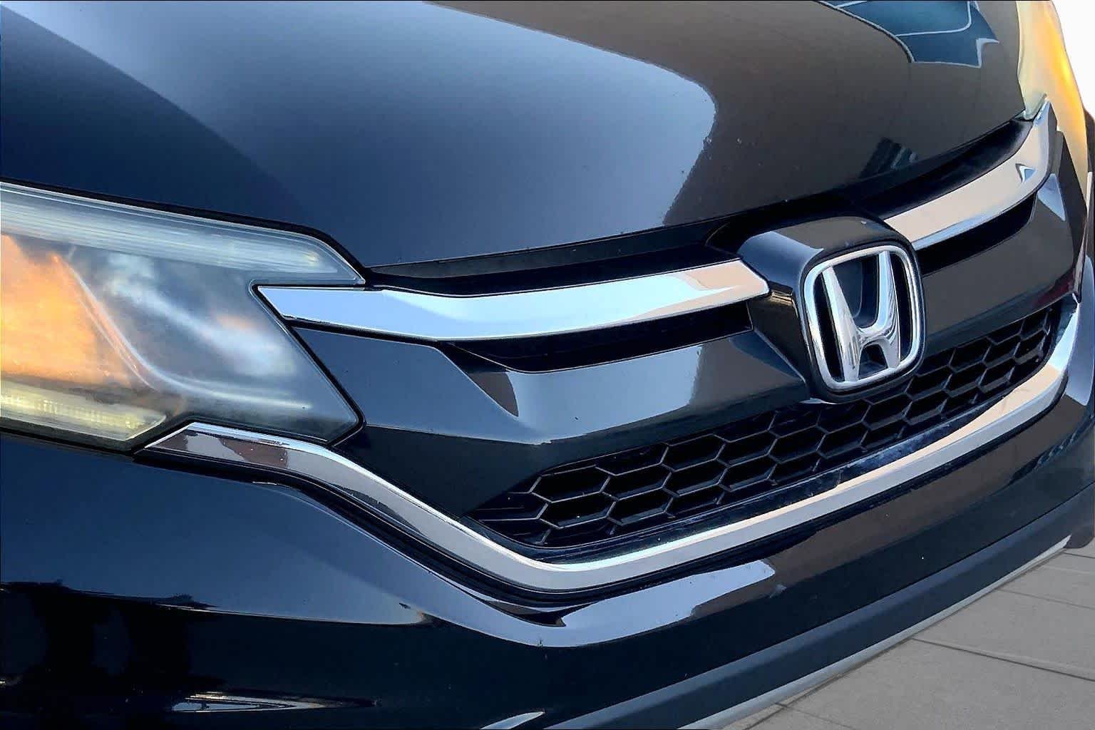 Used 2015 CRYSTAL BLACK PEARL Honda EX-L image 31