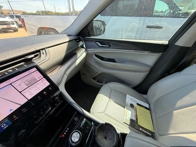 Used 2023 Gray Jeep Overland image 36