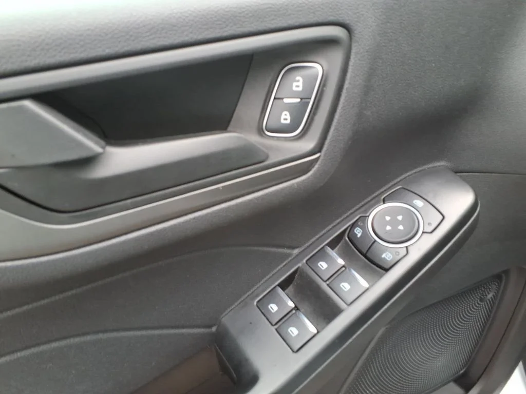 Used 2025 Silver Ford Active image 26