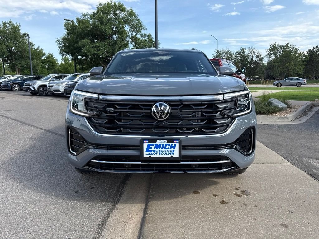 New 2026 Pure Gray Volkswagen SEL Premium R-Line image 8
