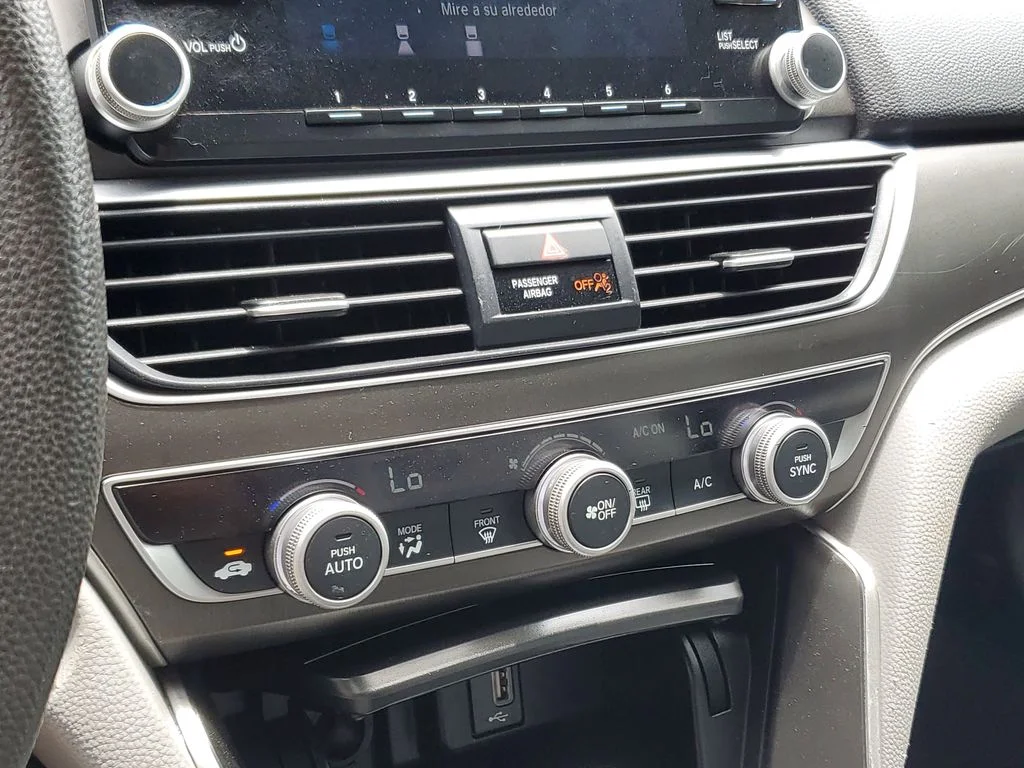 Used 2020 Blue Honda LX image 28