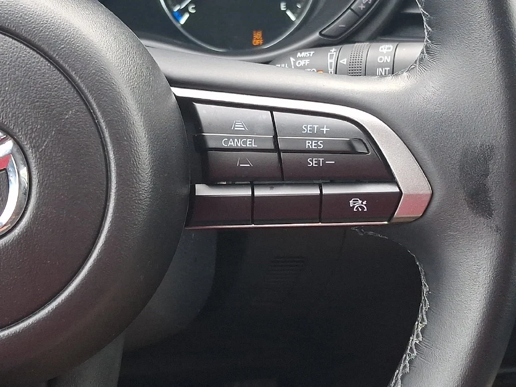 Used 2026 White Mazda 2.5 S Preferred image 23