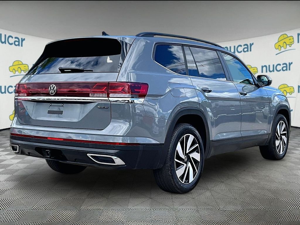 Used 2025 Gray Volkswagen 2.0T SE w/Technology image 6