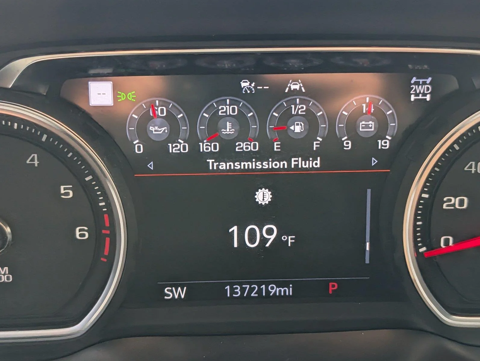 Used 2020 IRIDESCENT PEARL TRICOAT Chevrolet High Country image 26