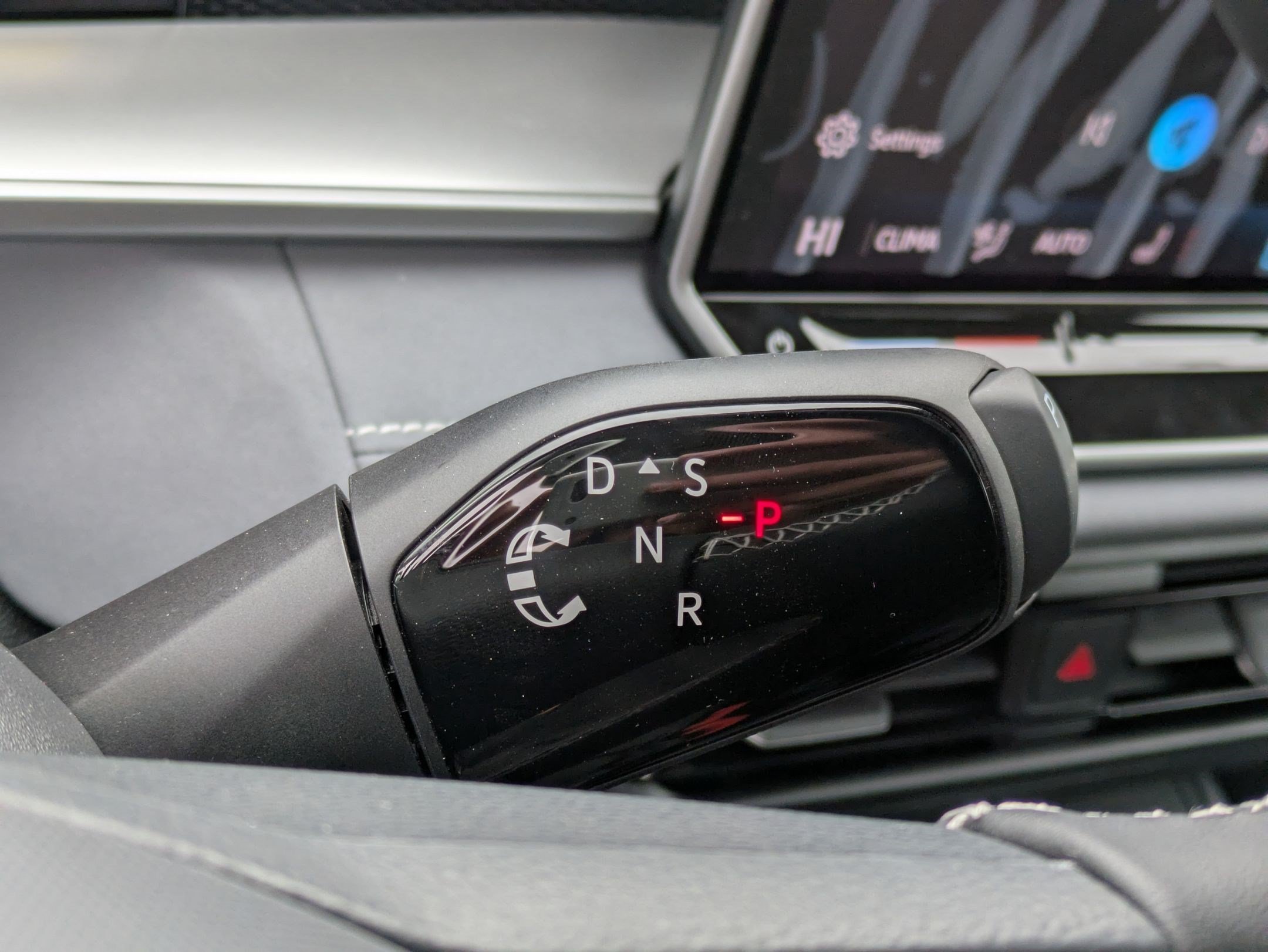 New 2026 Platinum Gray Metallic Volkswagen SE image 12