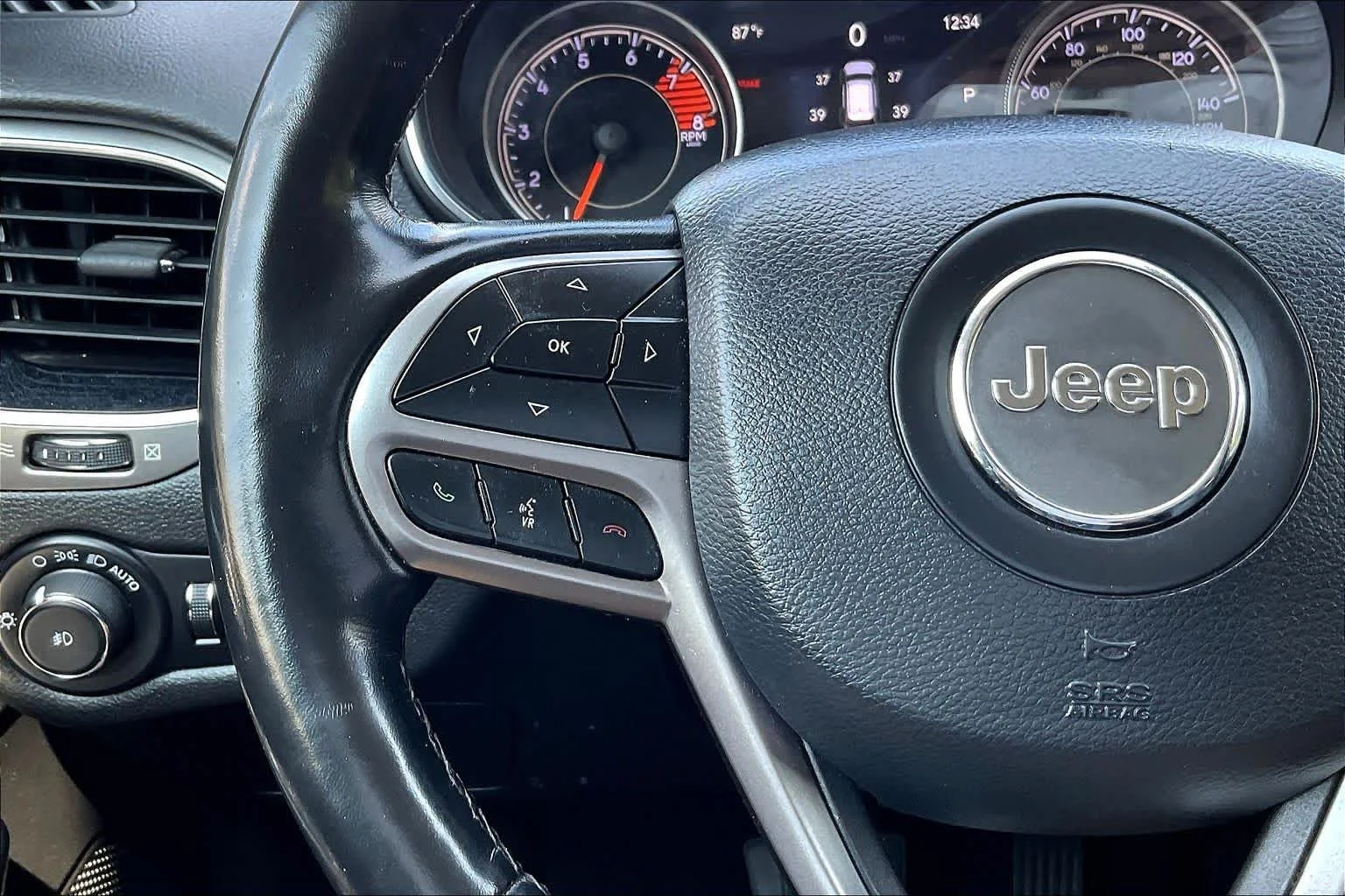 Used 2020 Bright White Clearcoat Jeep Limited image 22
