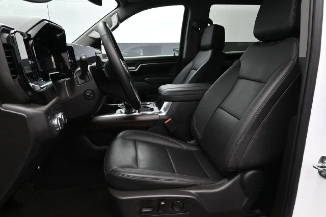 Certified Used 2023 White GMC SLT image 10