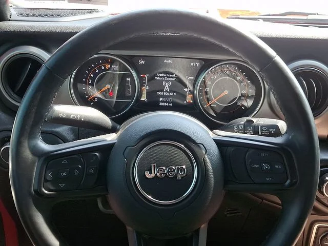 Used 2018 Red Jeep Unlimited Sport S image 25