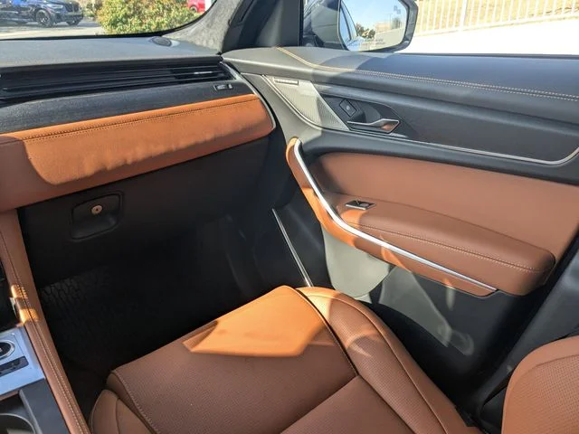 2026 Jaguar F-Pace R-Dynamic S - Photo 14