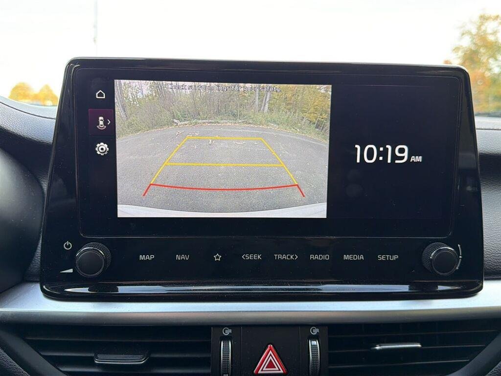 Used 2023 Snow White Pearl Kia GT-Line image 4