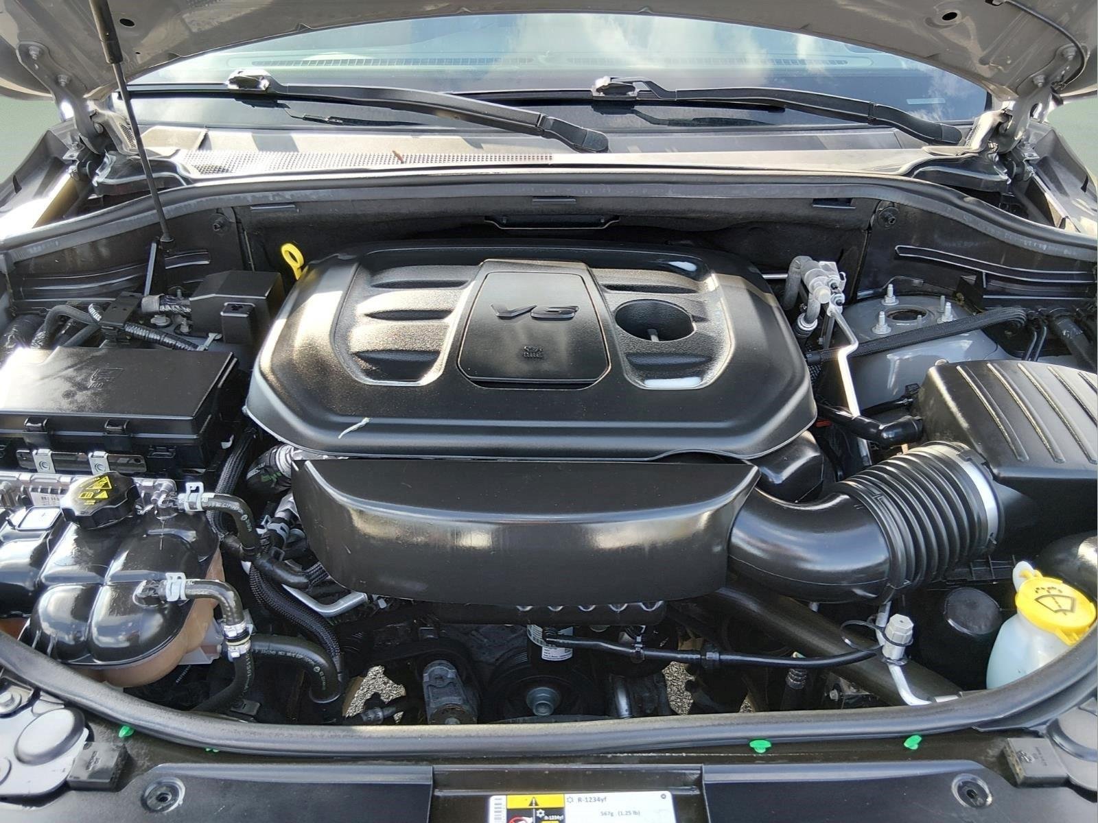 Used 2020 Sting-Gray Clearcoat Jeep Altitude image 14