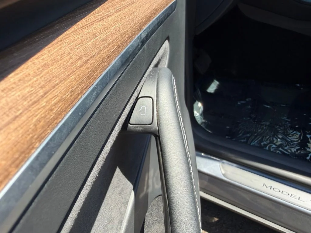Used 2023 Midnight Silver Metallic Tesla Long Range image 14