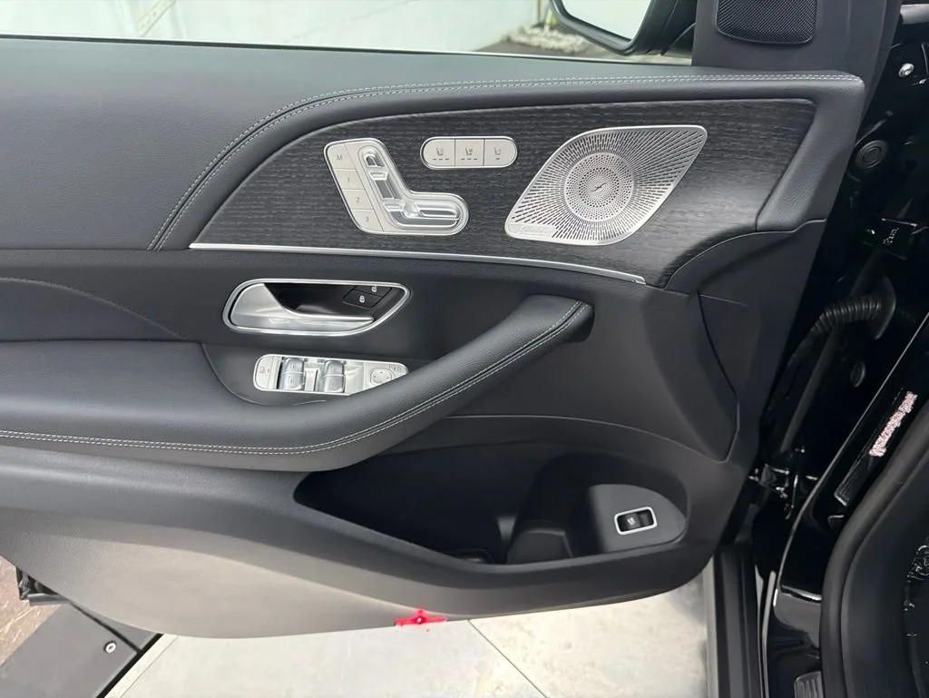 New 2026 Black Mercedes-Benz GLE 350 image 17