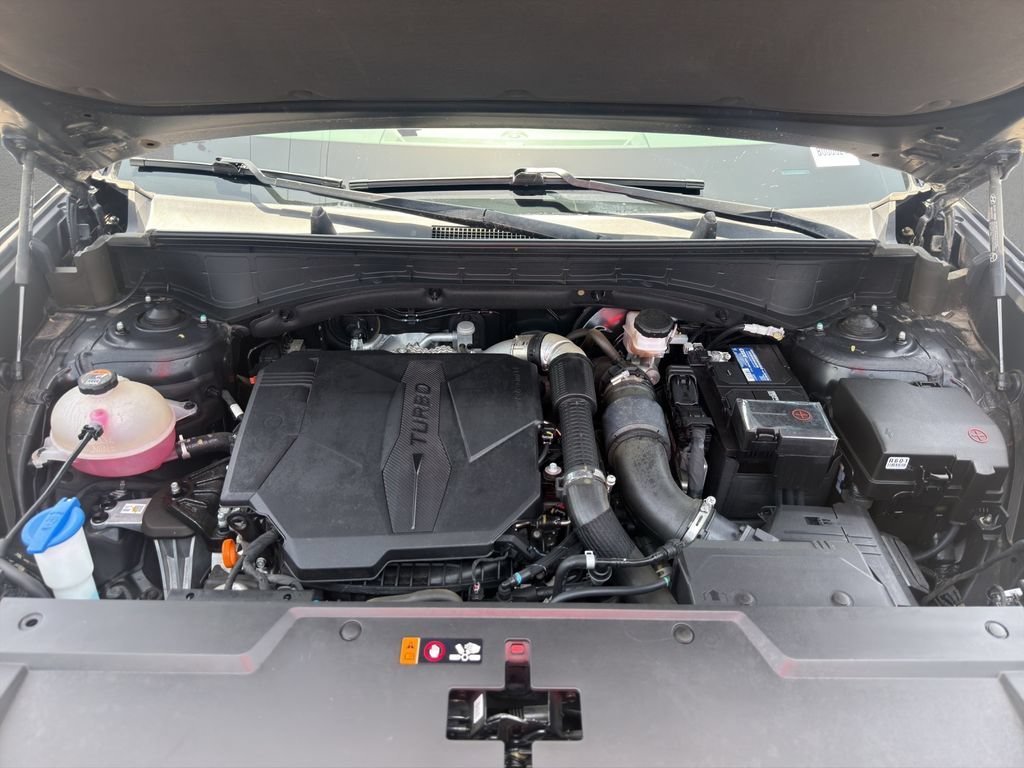 Used 2024 Black Hyundai Limited image 21