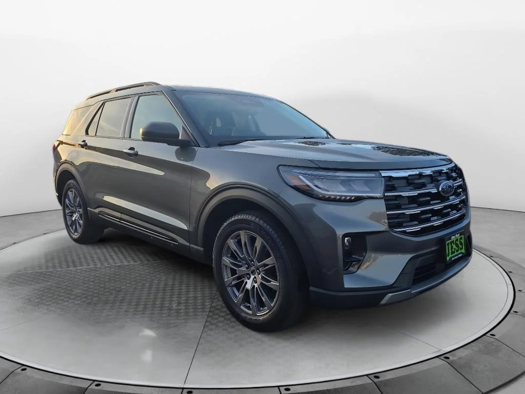 New 2026 Carbonized Gray Metallic Ford Active image 7