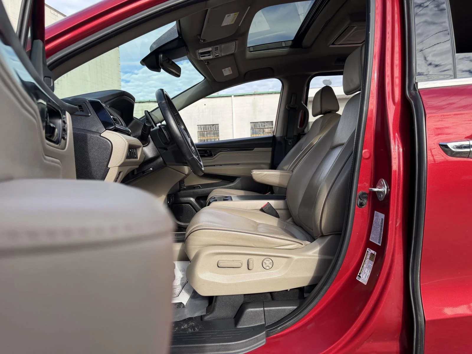 Used 2023  Honda Elite image 38