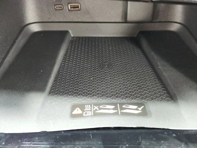 Used 2025 Gray Chevrolet LT image 33