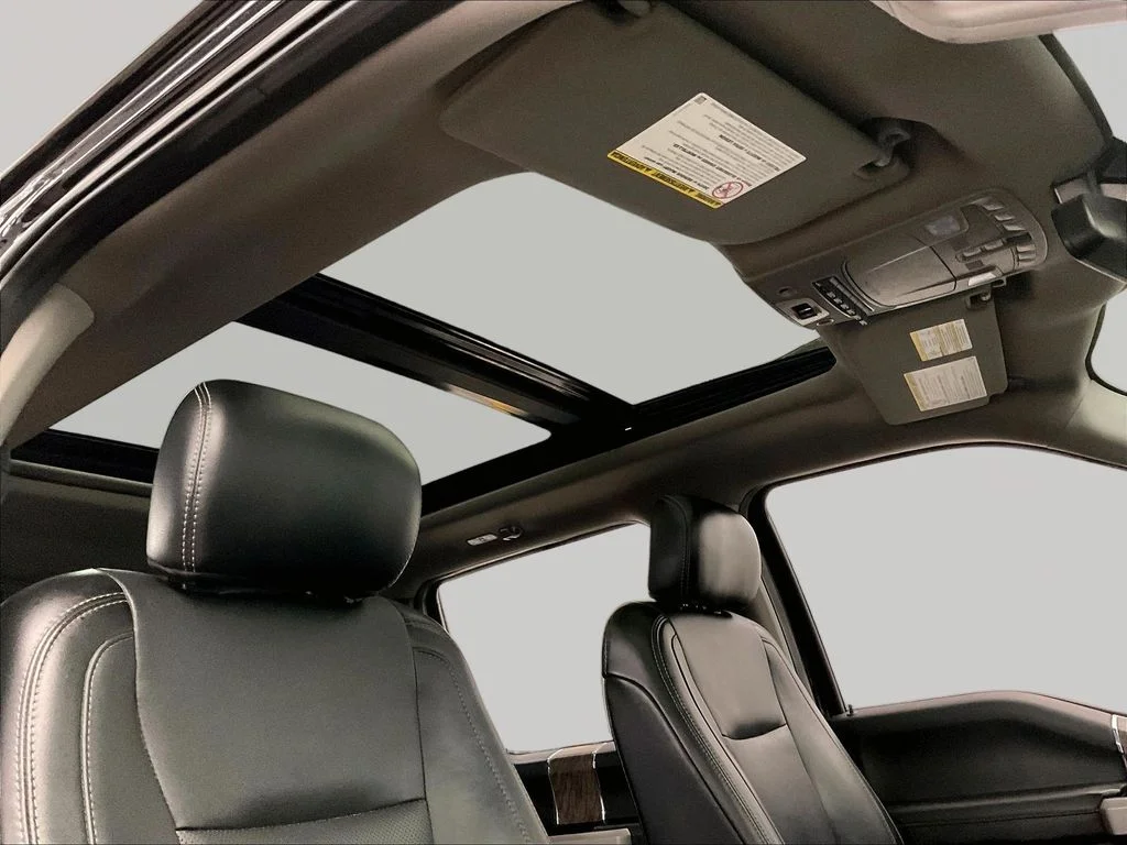 Used 2019 Black Ford Lariat image 27