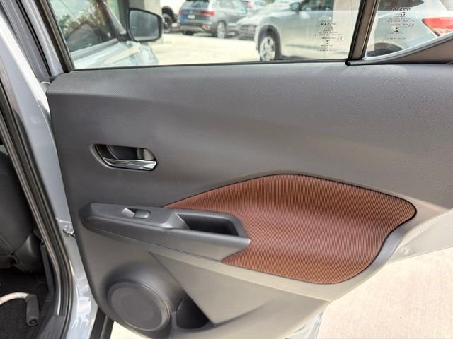 Used 2023 Gray Nissan SR image 22
