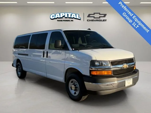 Used 2024 Summit White Chevrolet 1LT image 7