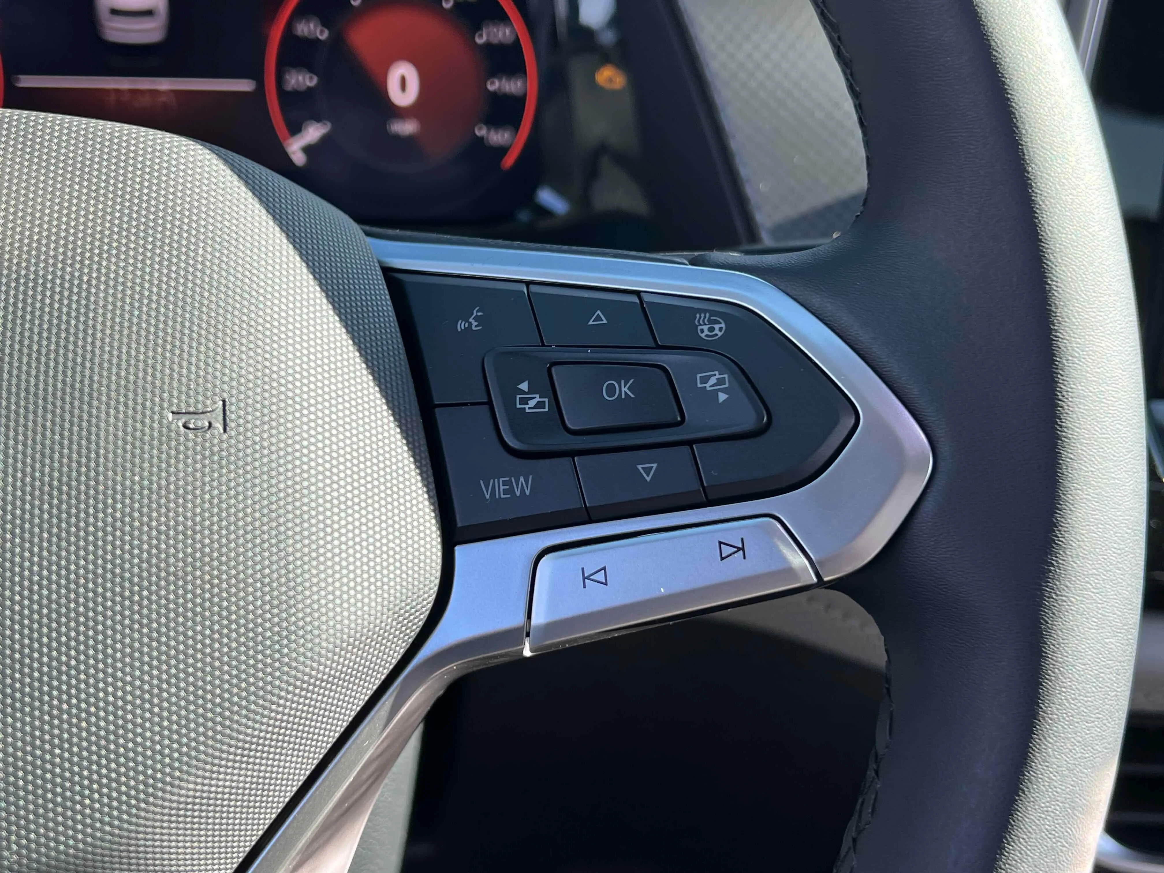 New 2026 Gray Volkswagen 2.0T Peak Edition image 34