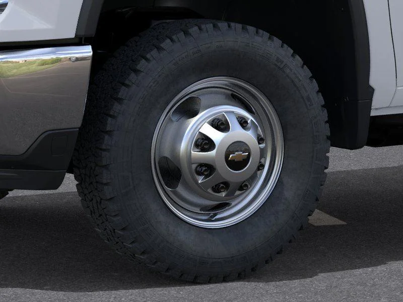 New 2026 Summit White Chevrolet Work Truck image 9