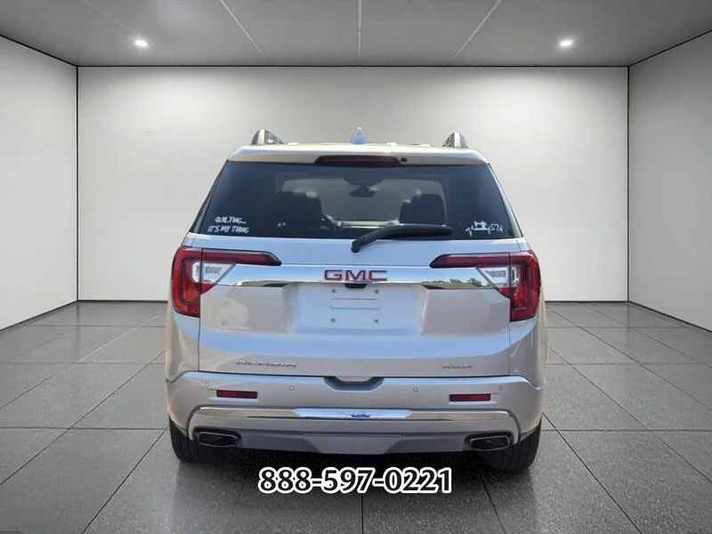 Used 2020 Quicksilver Metallic GMC Denali image 4