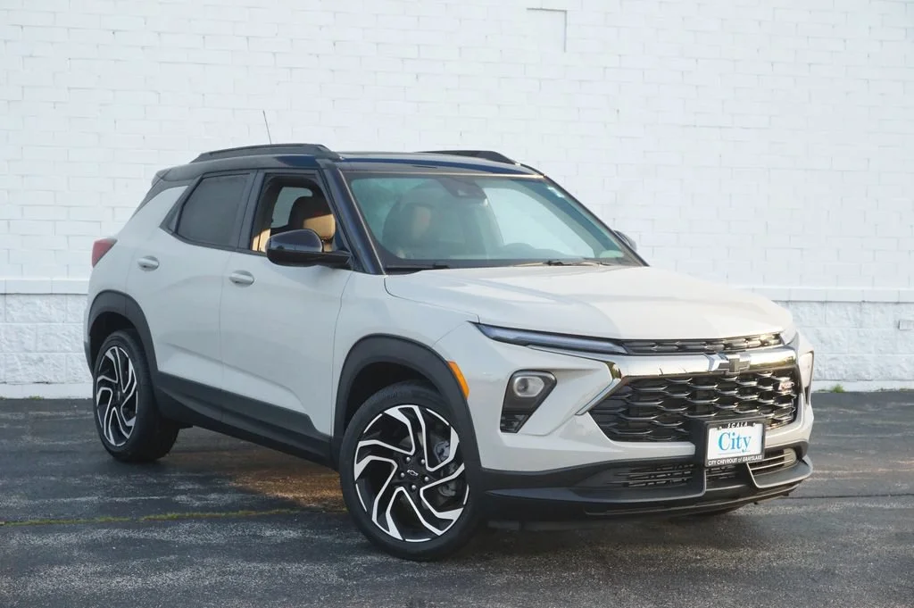 New 2026 White Sands Chevrolet RS image 3