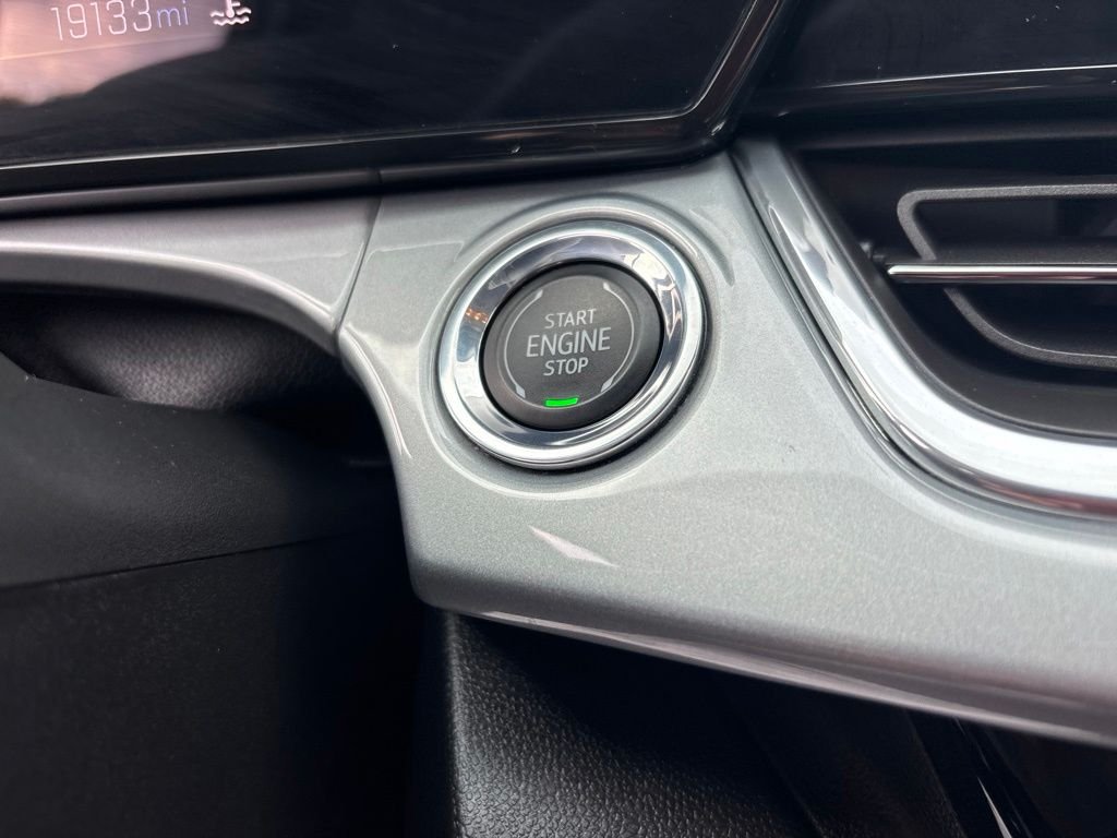 Used 2024 Blue Chevrolet LT image 27