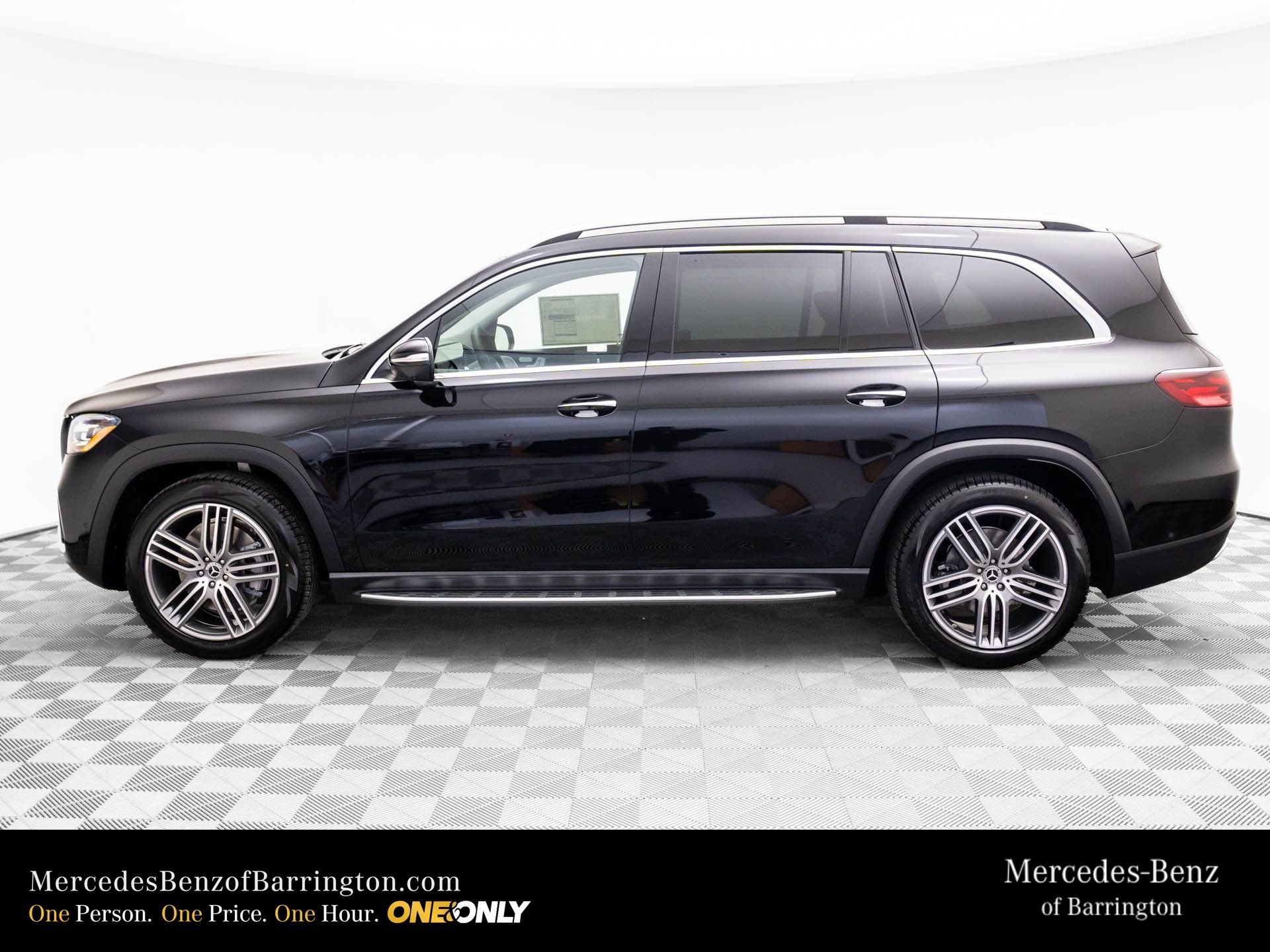 New 2026 Black Mercedes-Benz GLS 450 image 2