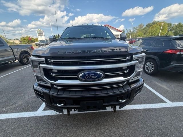Used 2022 Black Ford Platinum image 2