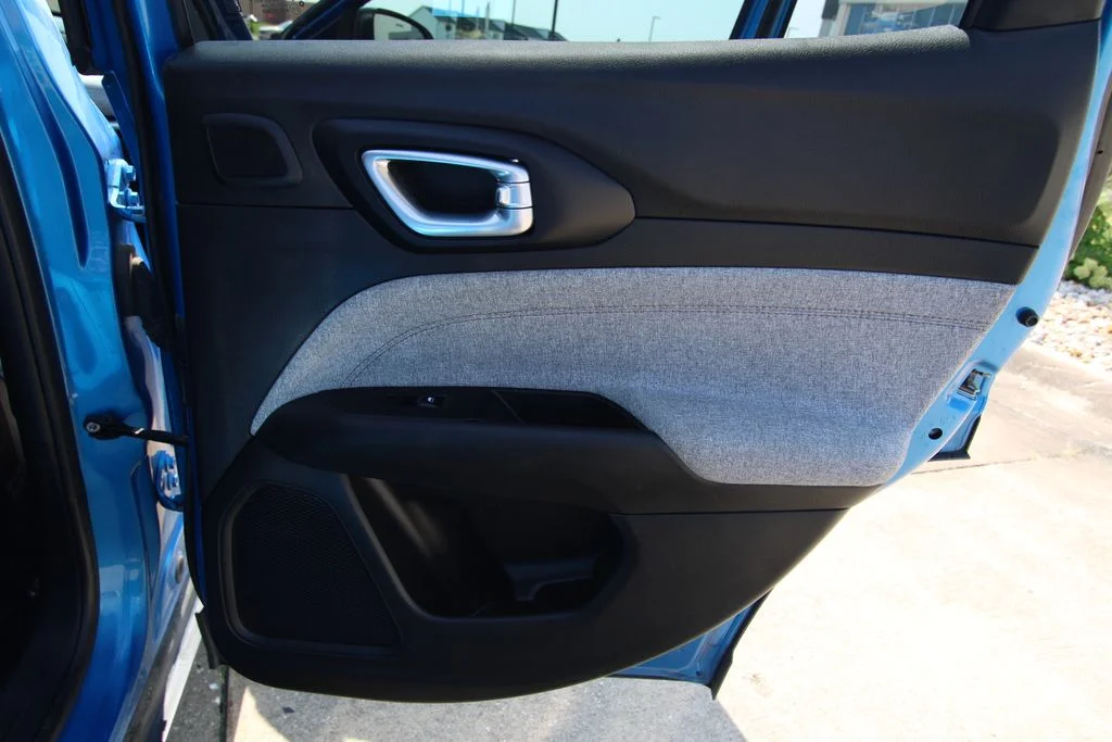 Used 2022 Blue Jeep Latitude Lux image 41