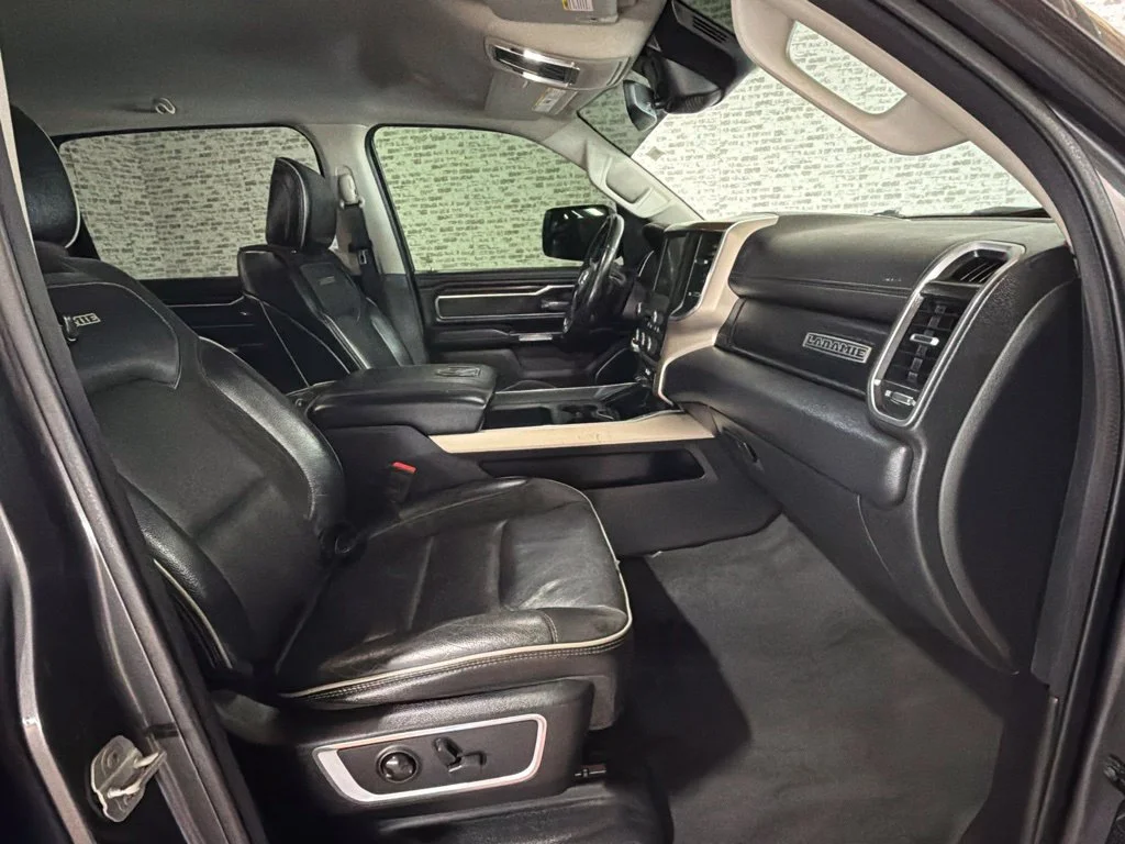 Used 2022 Granite Crystal Metallic Clearcoat Ram Laramie image 13