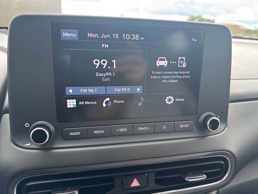2023 Hyundai Kona SEL - Photo 17