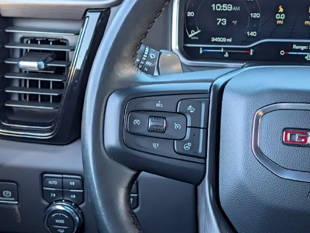 Used 2023 White GMC AT4 image 37