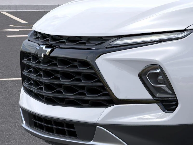 New 2026 Summit White Chevrolet 2LT image 13