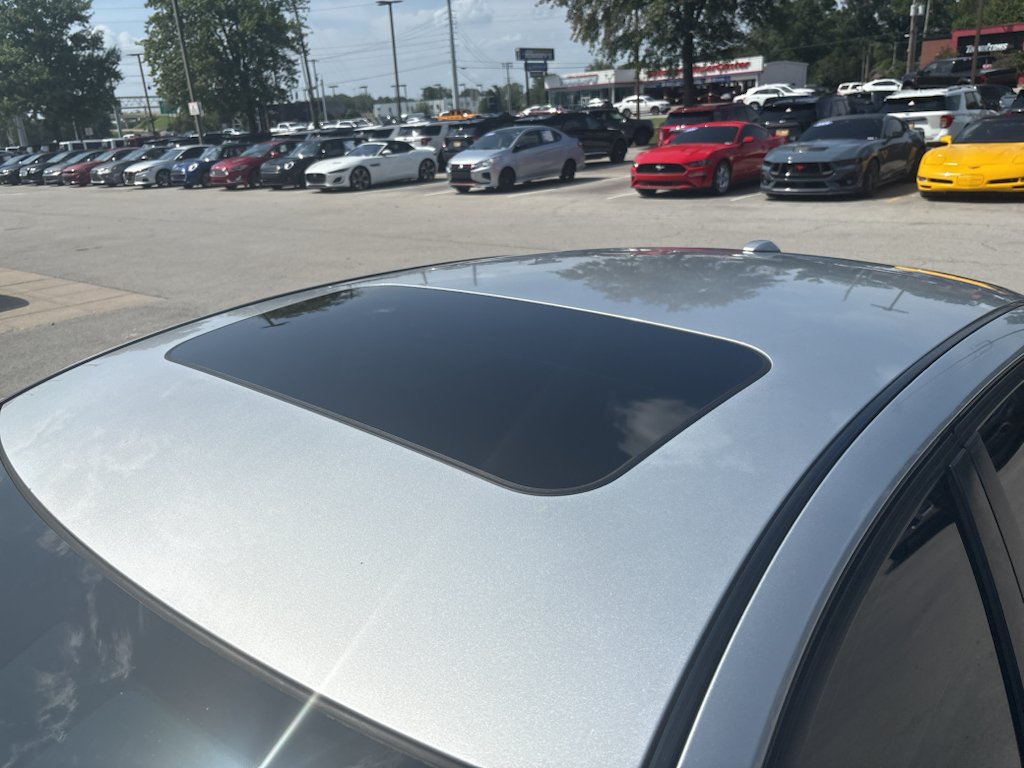 Used 2021 Brilliant Silver Metallic Nissan 2.0 SR image 3