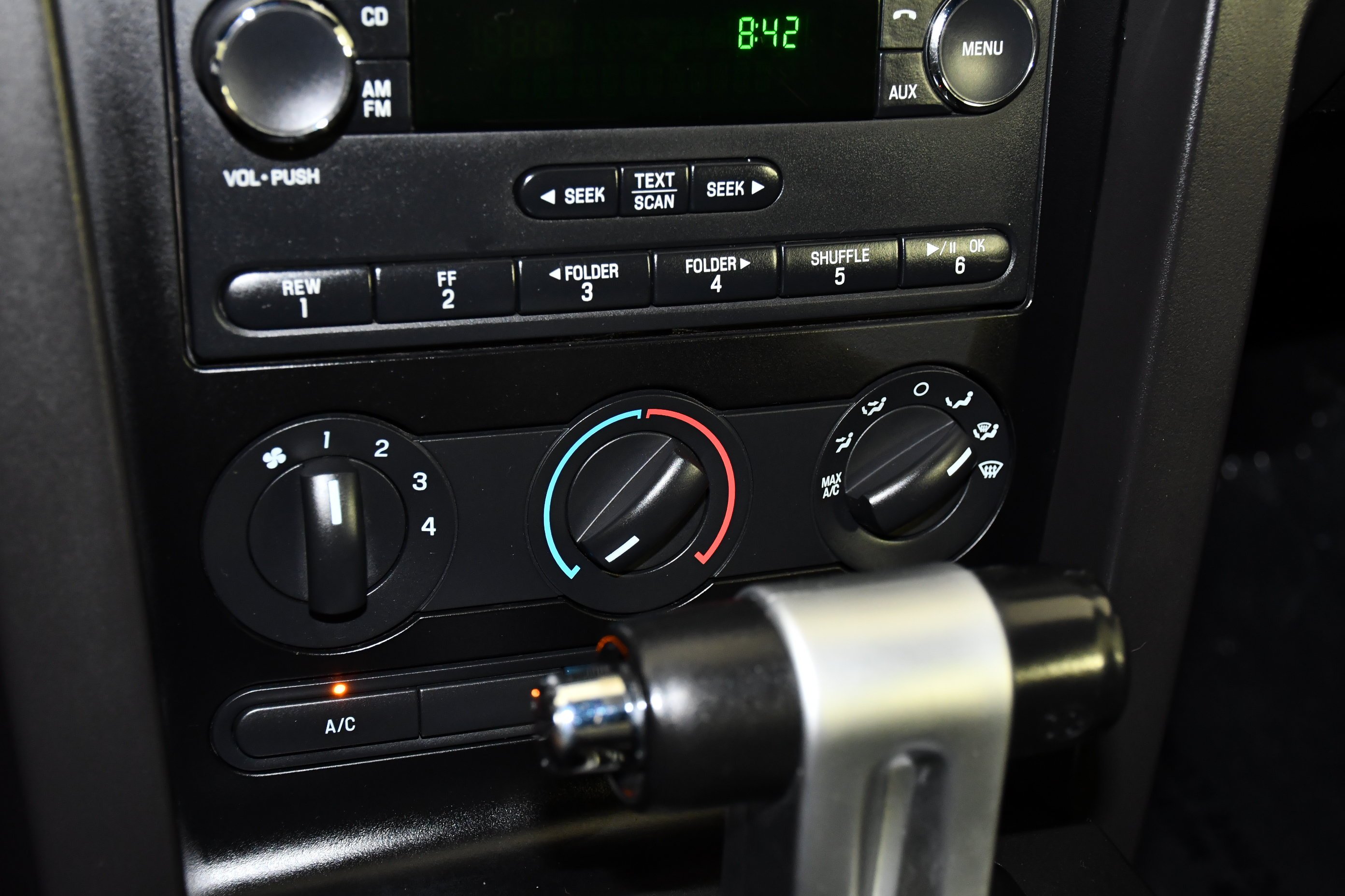 Used 2008 Black Ford GT Deluxe image 27