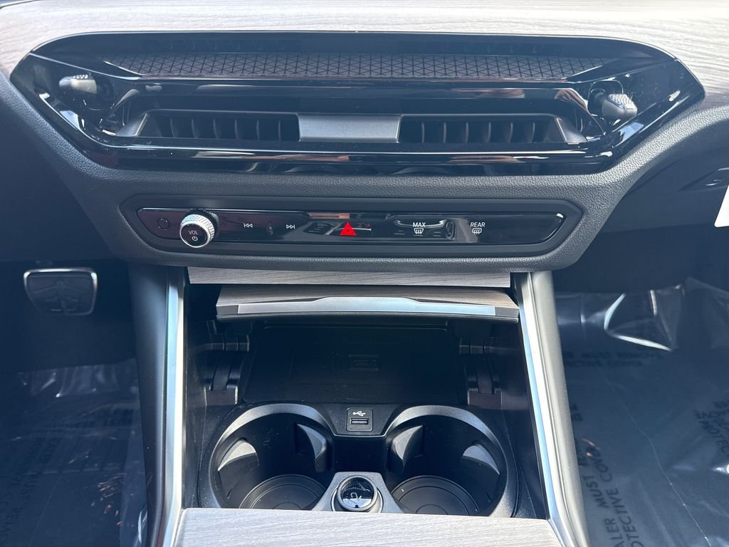 New 2026 Alpine White BMW 330i image 27