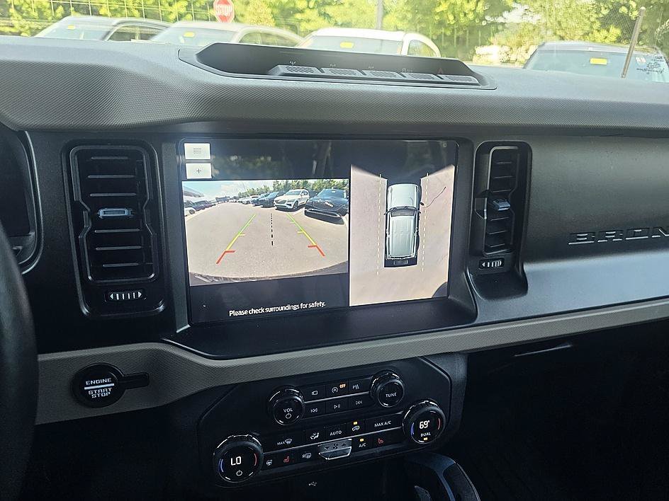Used 2023 Cactus Gray Ford Wildtrak image 24