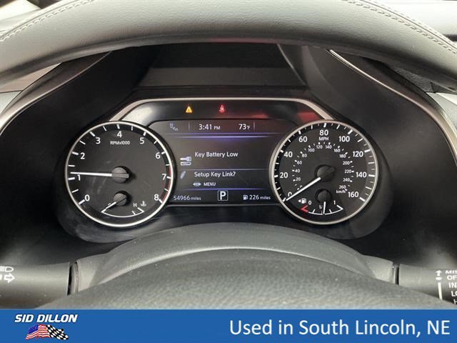 Used 2020 Cayenne Red Metallic Nissan Platinum image 11