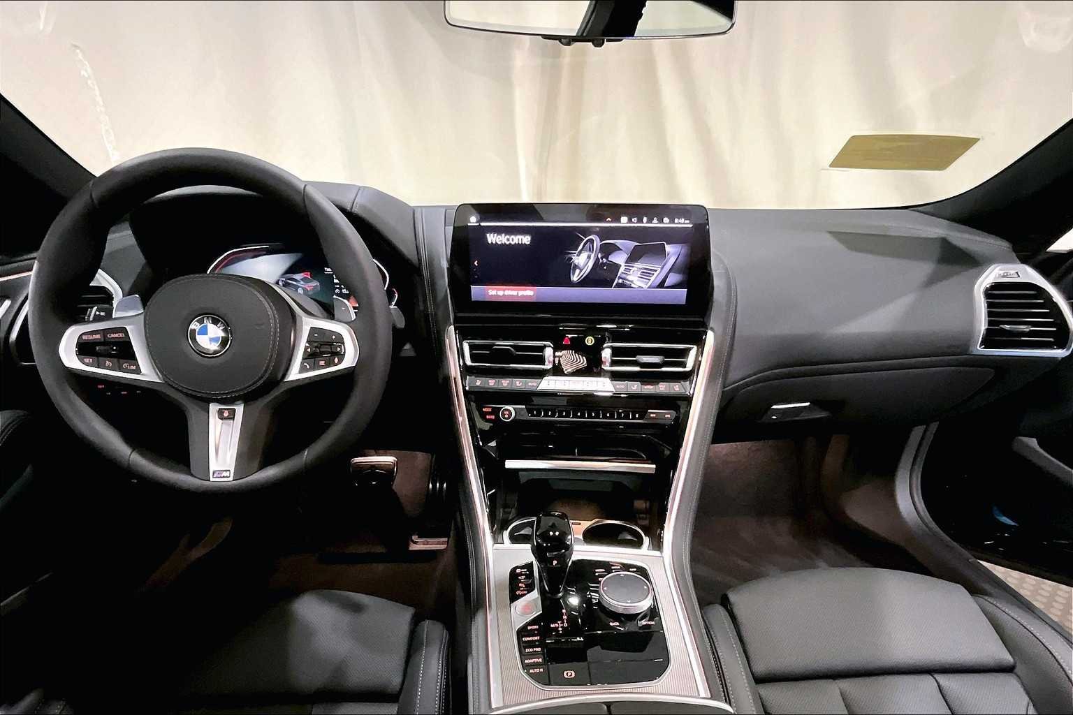 2026 BMW 8 Series 840i - Photo 7