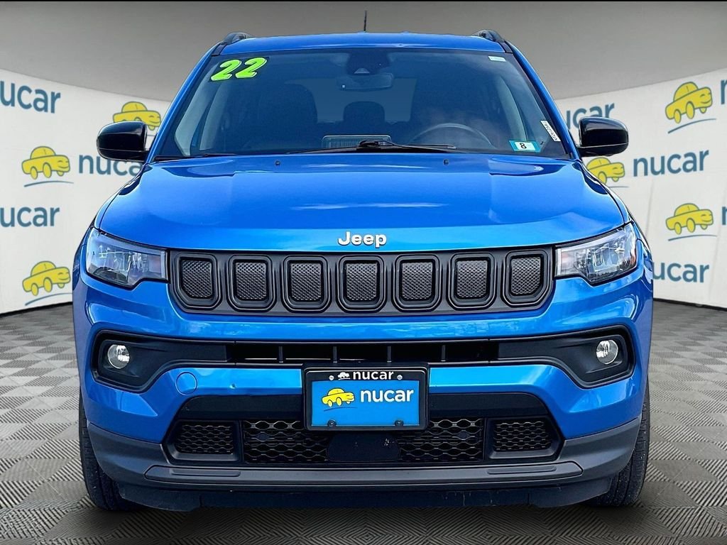 Used 2022 Laser Blue Pearlcoat Jeep Latitude image 2